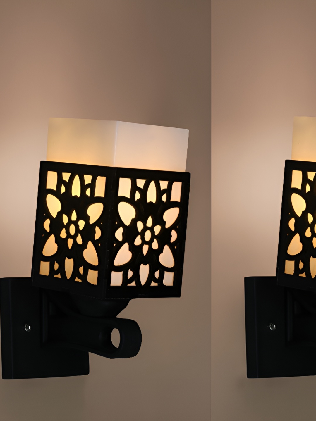 

1ST TIME White & Black Textured Wood Traditional Wall Lamp