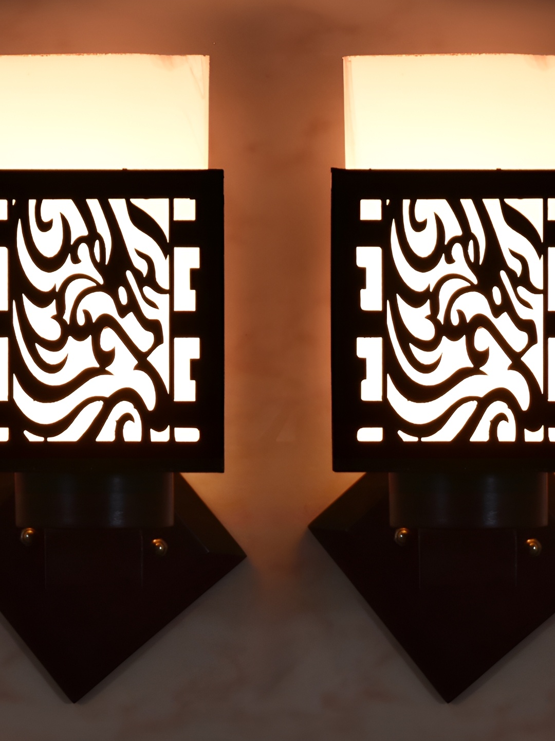 

1ST TIME White Textured Wood Traditional Square Shaped Wall Lamp