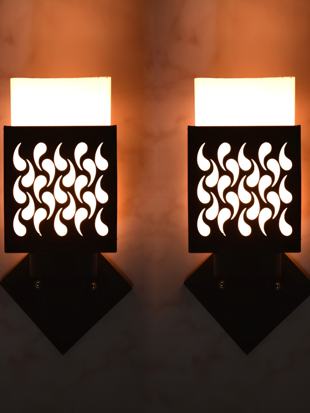 

1ST TIME White & Black 2 Pieces Textured Wood Contemporary Square Shaped Wall Lamps