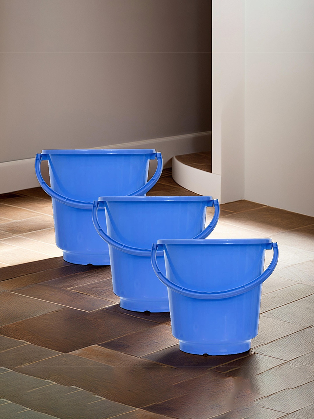 

Kuber Industries Blue 3 Pieces Unbreakable Bucket