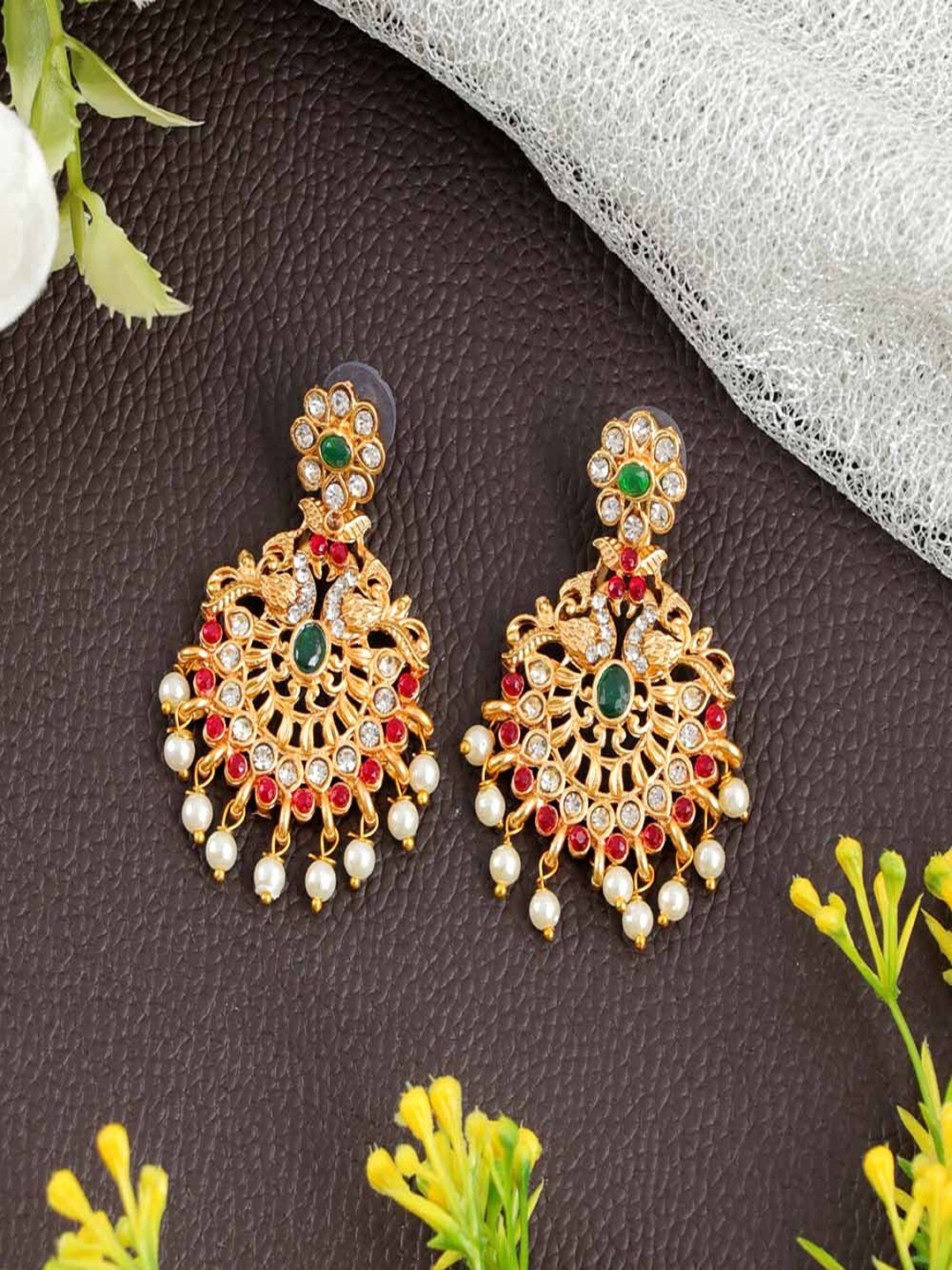 

UNIVERSITY TRENDZ Classic Drop Earrings, Gold
