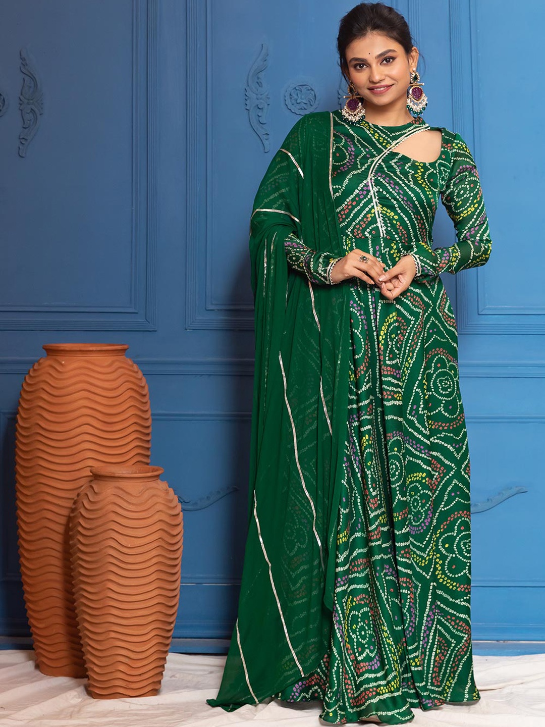 

NUD Bandhani Printed Georgette Anarkali Kurta With Dupatta, Green