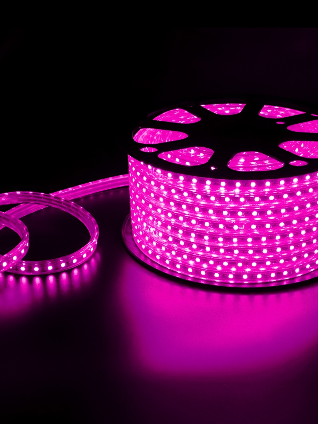 

MLD Pink Long Lasting LED Rope Lights