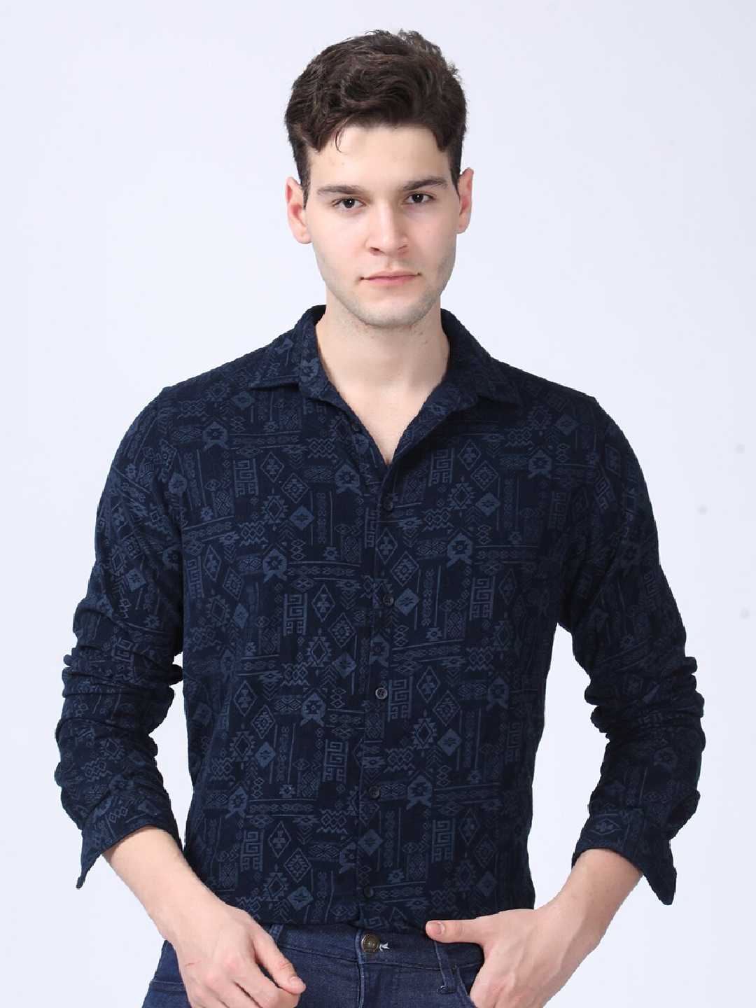 

POE Smart Slim Fit Ethnic Motifs Printed Pure Cotton Casual Shirt, Navy blue