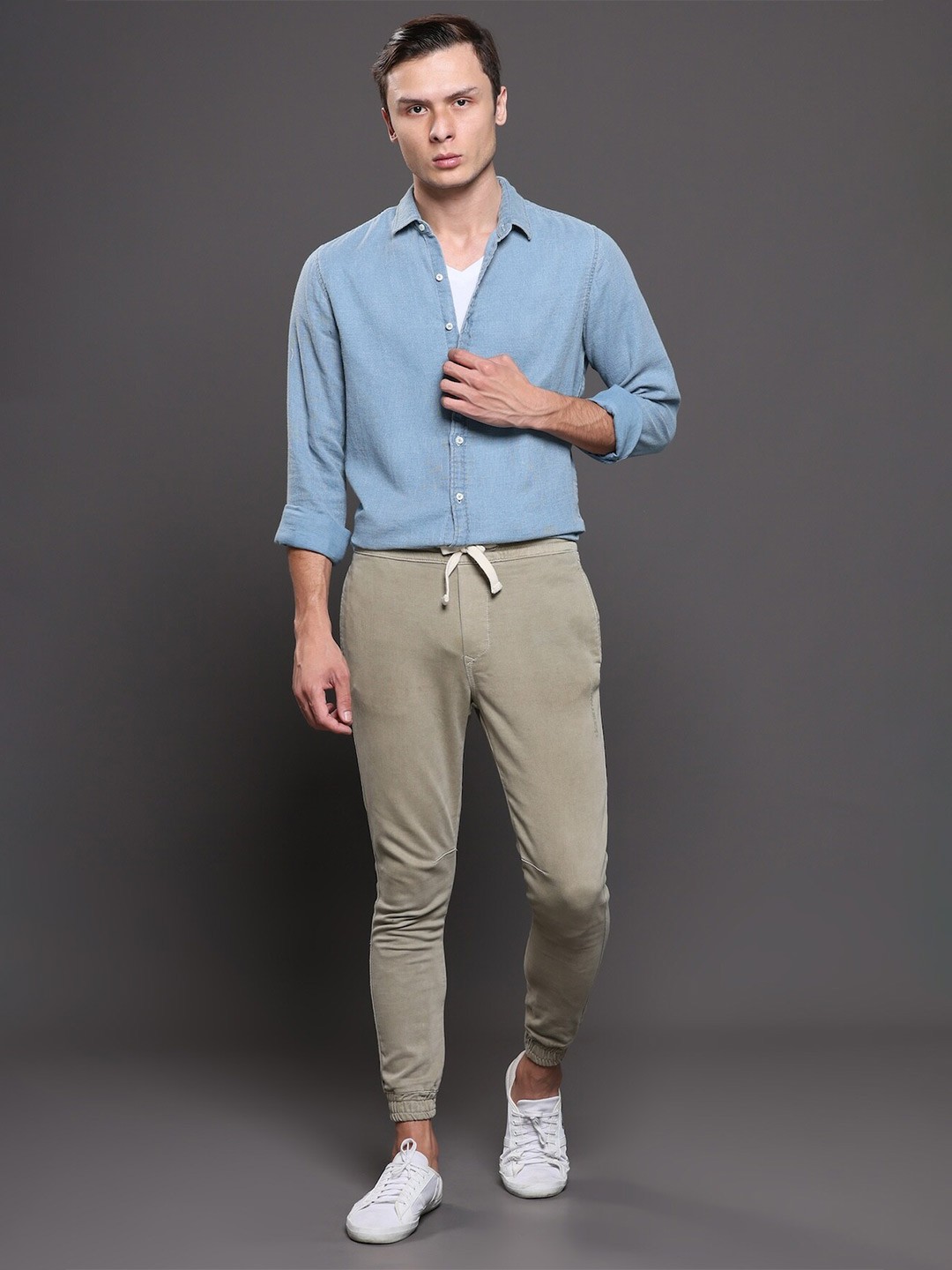 

POE Spread Collar Slim Fit Opaque Casual Shirt, Blue