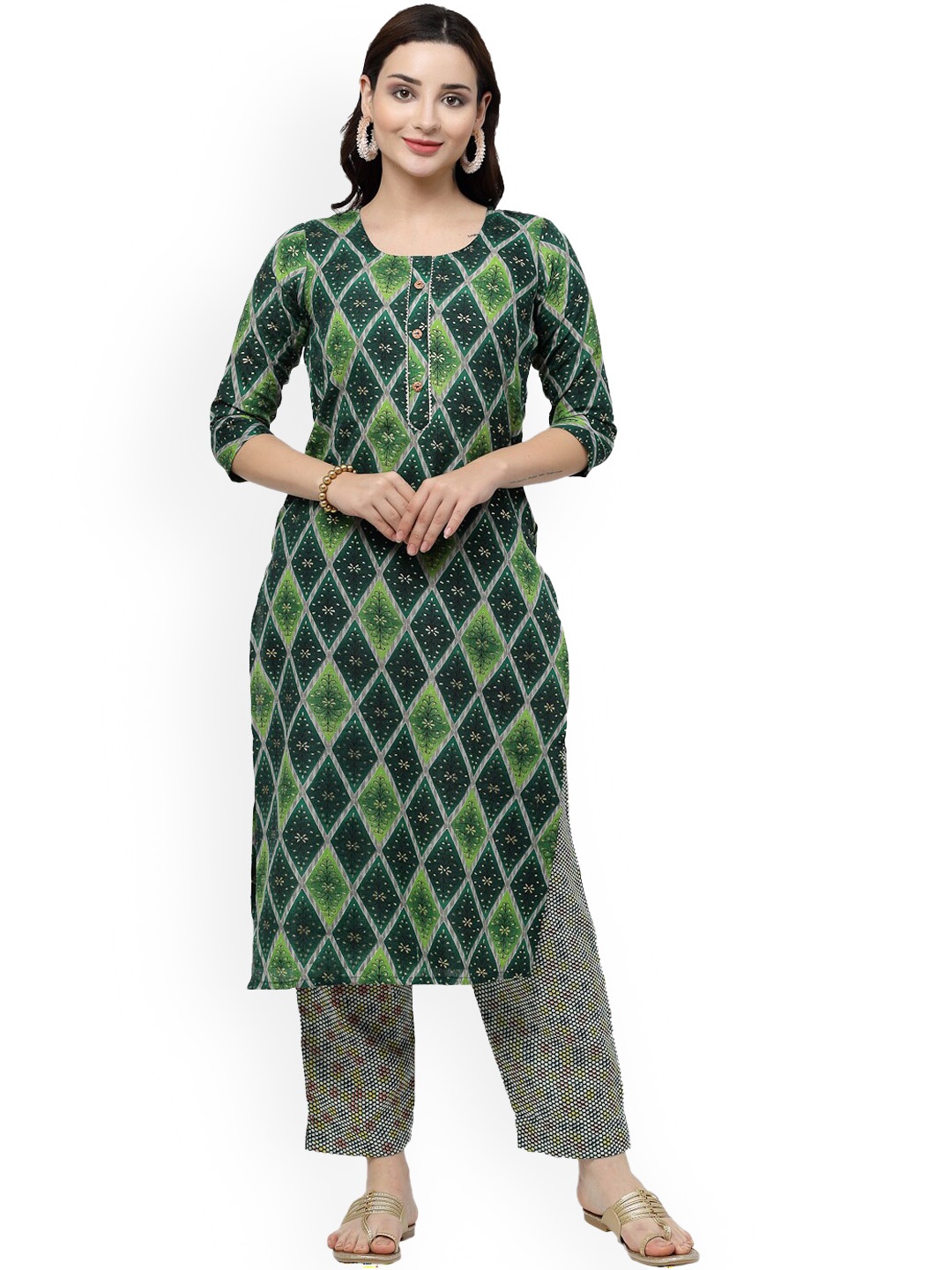 

ISHQY Geometric Printed Round Neck Pure Cotton Straight Kurta with Trousers, Green