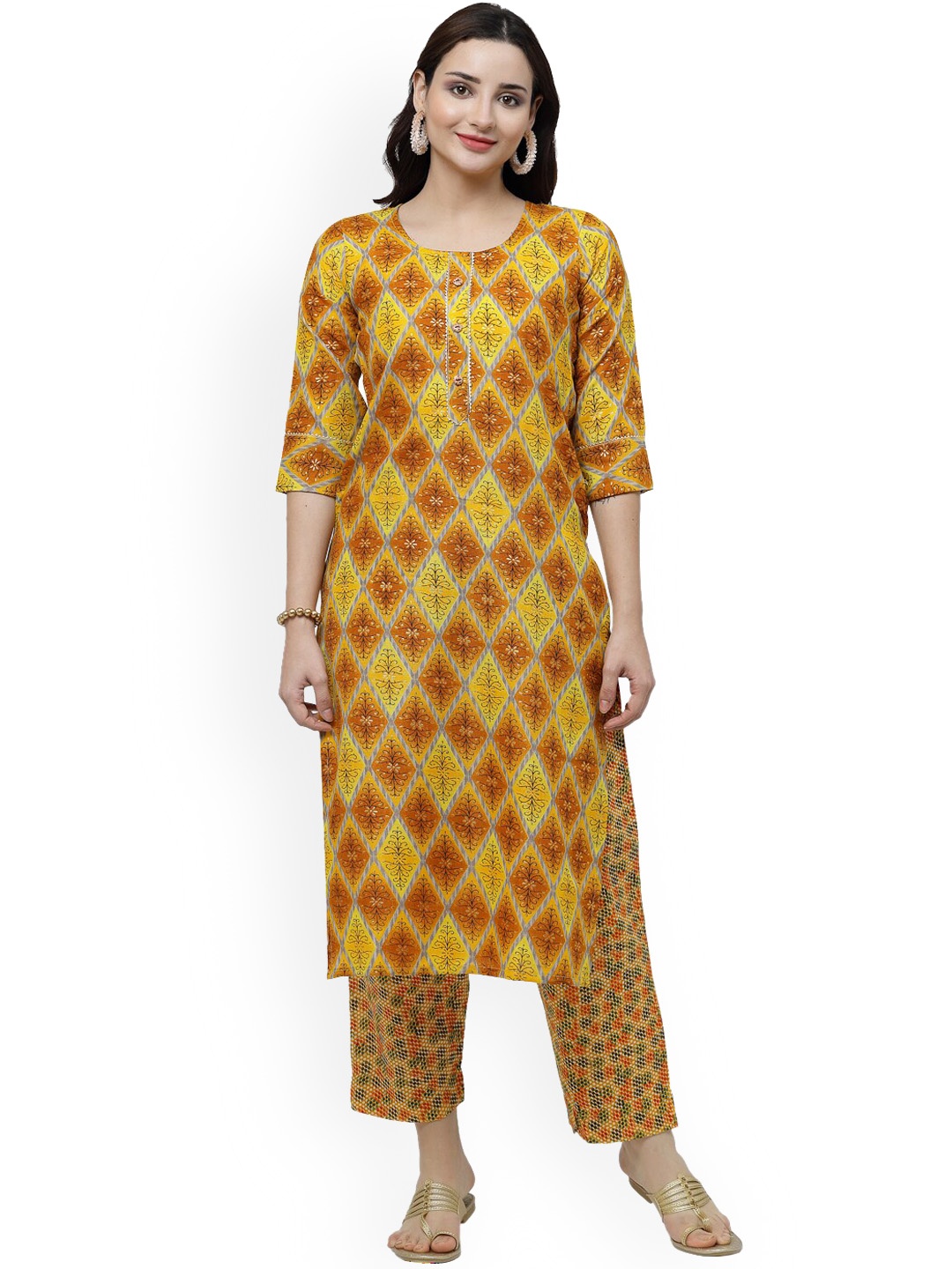 

ISHQY Geometric Printed Round Neck Pure Cotton Straight Kurta with Trousers, Yellow