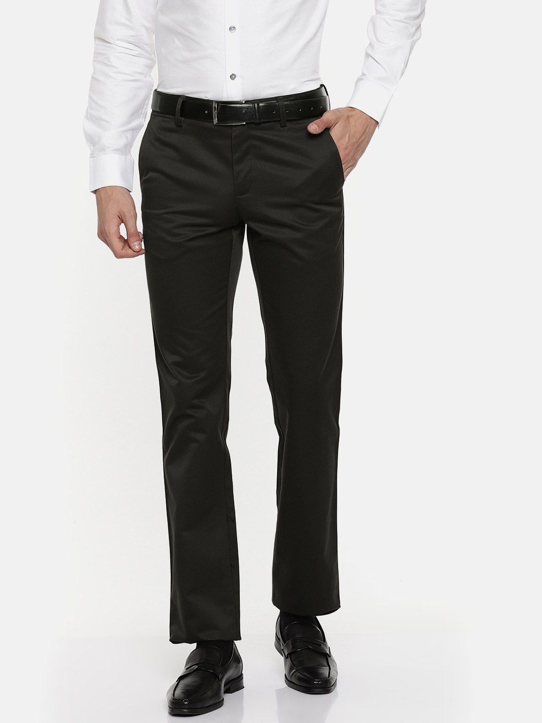 

Van Heusen Men Brown Slim Fit Solid Formal Trousers