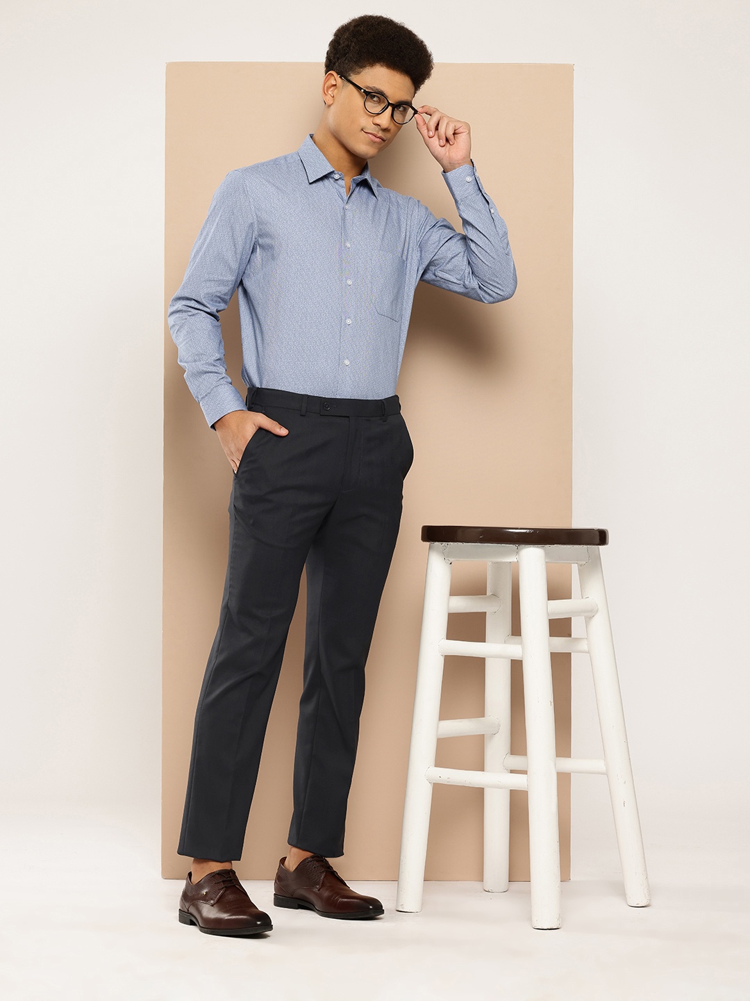 

INVICTUS Men Adjustable Waistband Formal Trousers, Navy blue