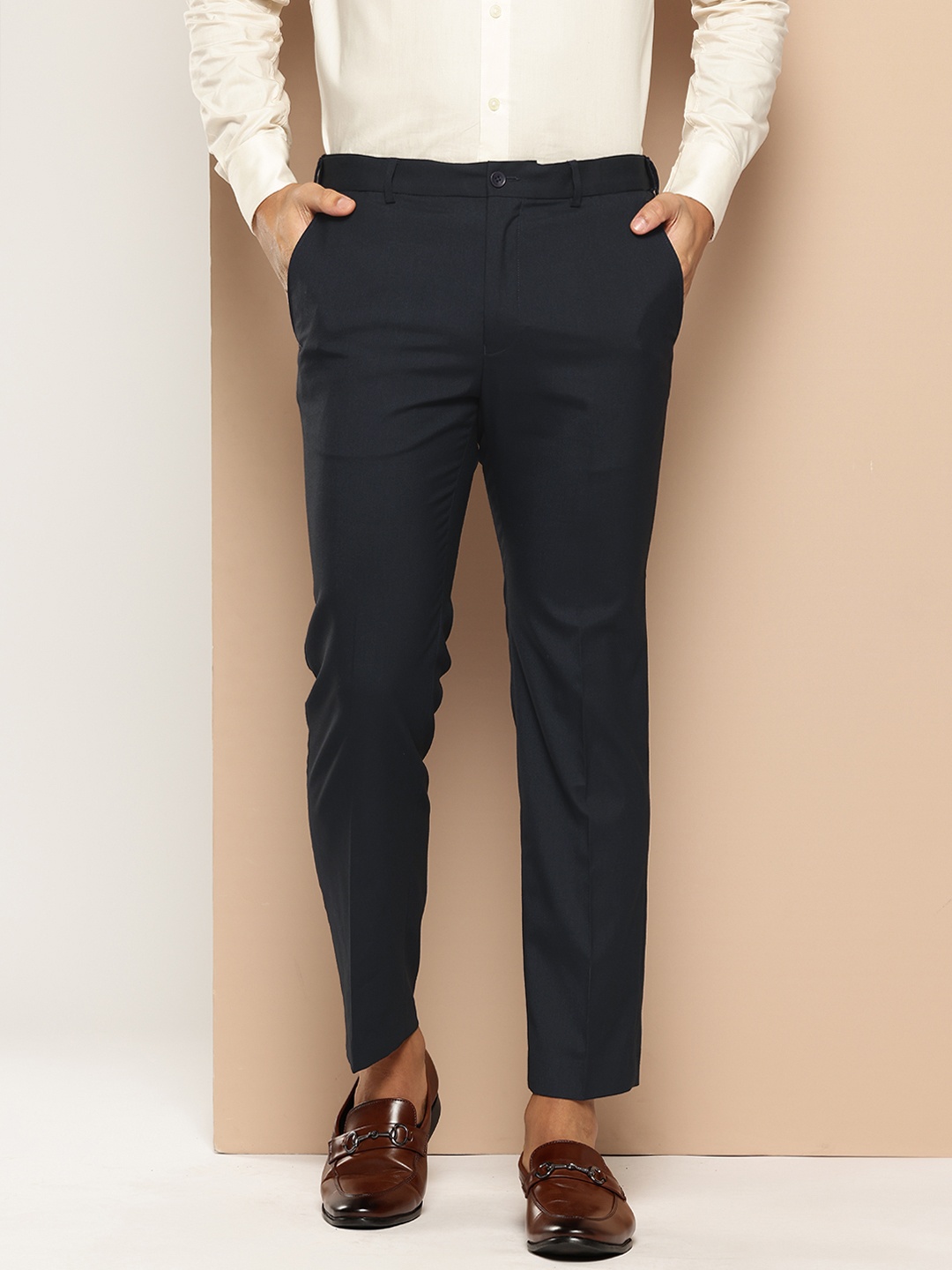 

INVICTUS Men Adjustable Waistband Formal Trousers, Navy blue