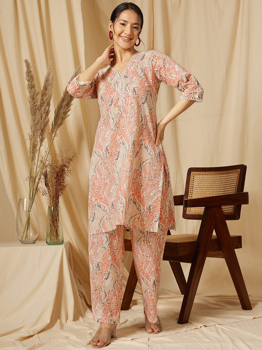 

Ginni Arora Label Printed Pure Cotton Tunic & Palazzos, Off white