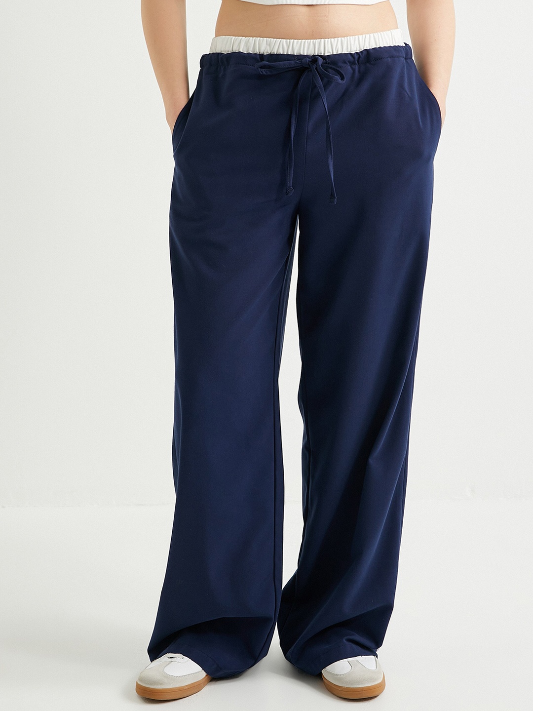 

Koton Women Flared Parallel Trousers, Navy blue