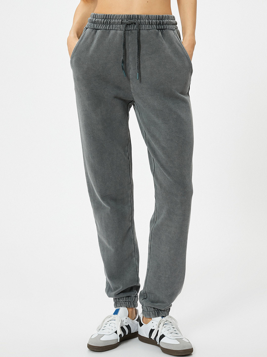 

Koton Women Loose Fit Joggers, Grey