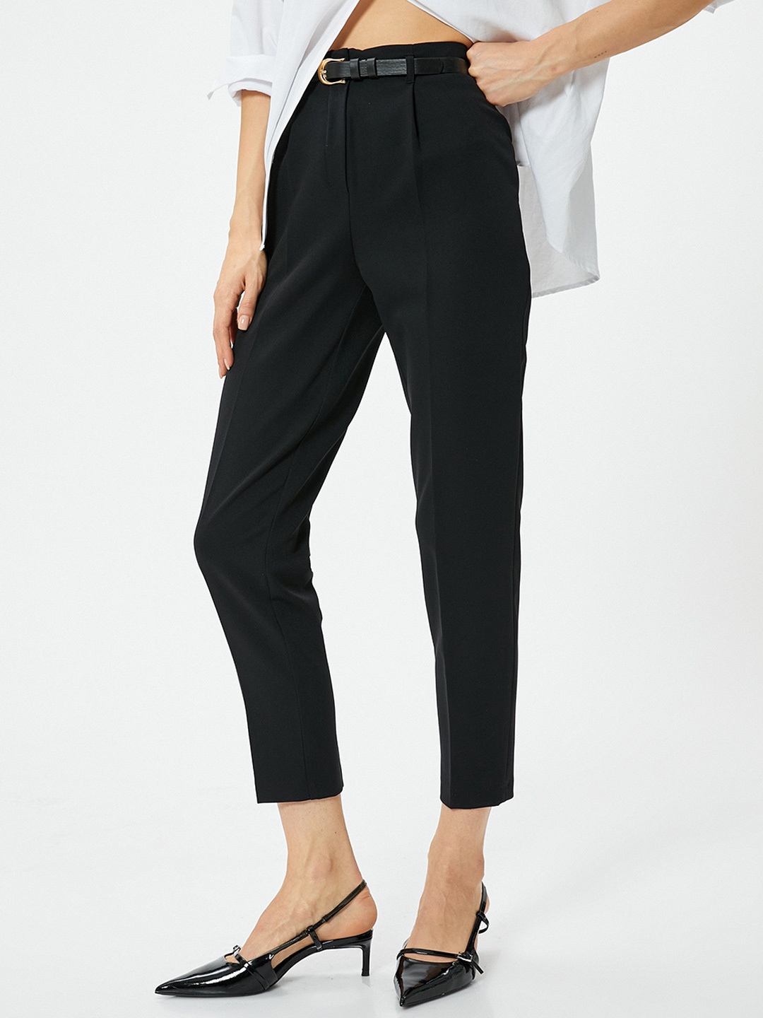 

Koton Women High-Rise Pleated Cropped Trousers, Black