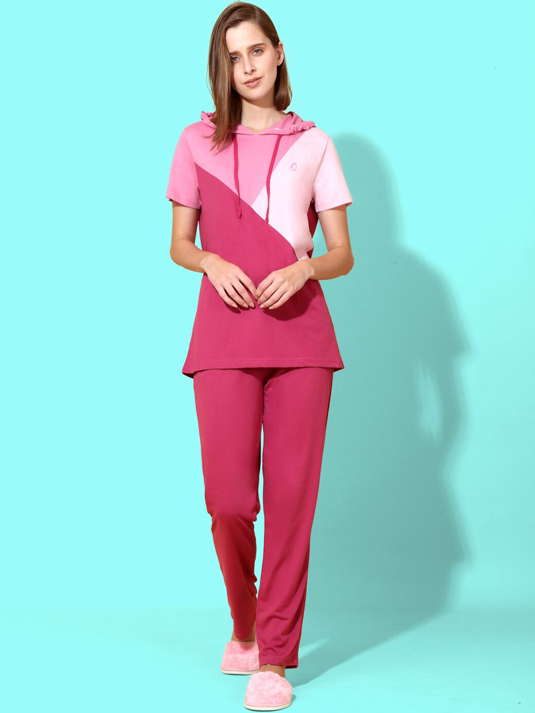 

She N She Colourblocked Night suit With Shorts, Pink