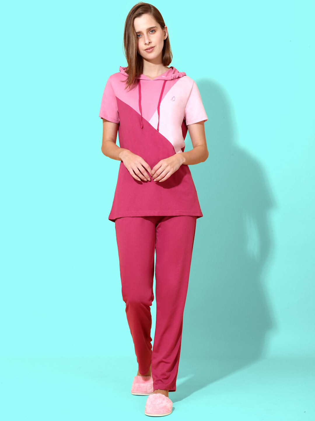 

She N She Colourblocked Night suit With Shorts, Pink