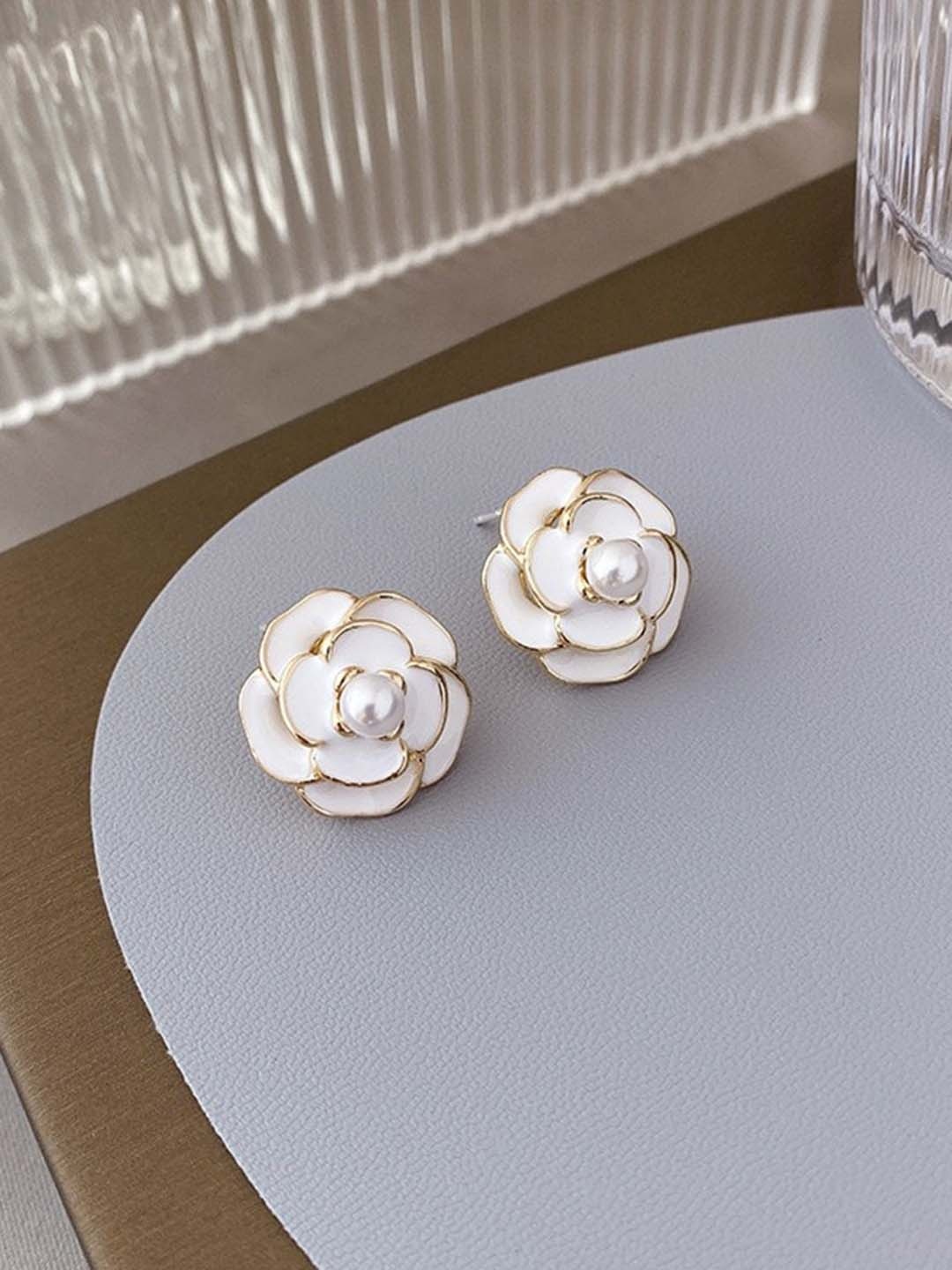 

MYKI Gold-Plated Contemporary Studs Earrings, White