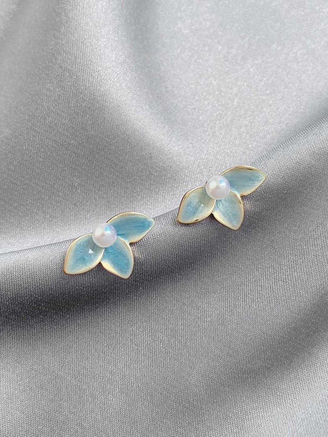 

MYKI Gold-Plated Floral Studs Earrings, Blue