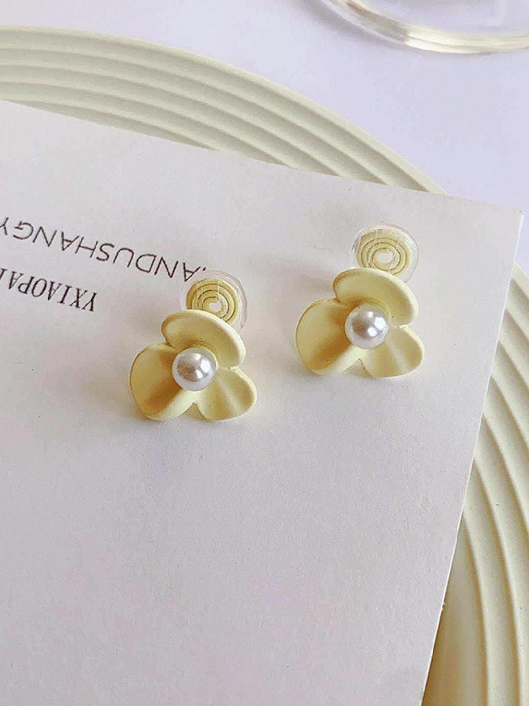 

MYKI Gold-Plated Floral Studs Earrings