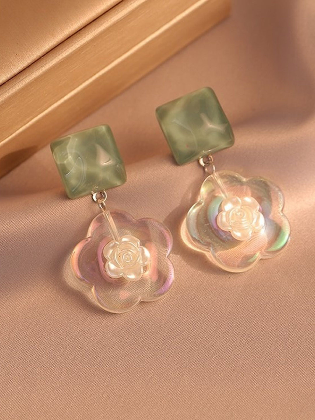 

MYKI Floral Drop Earrings, Green