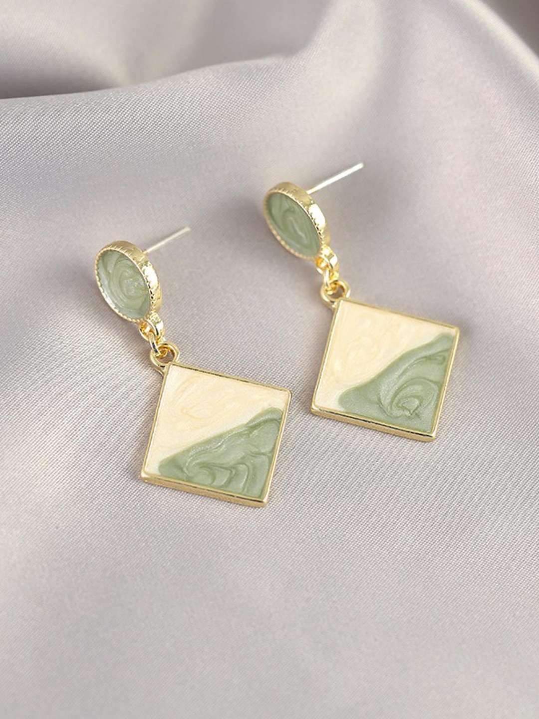 

MYKI Contemporary Hoop Earrings, Green