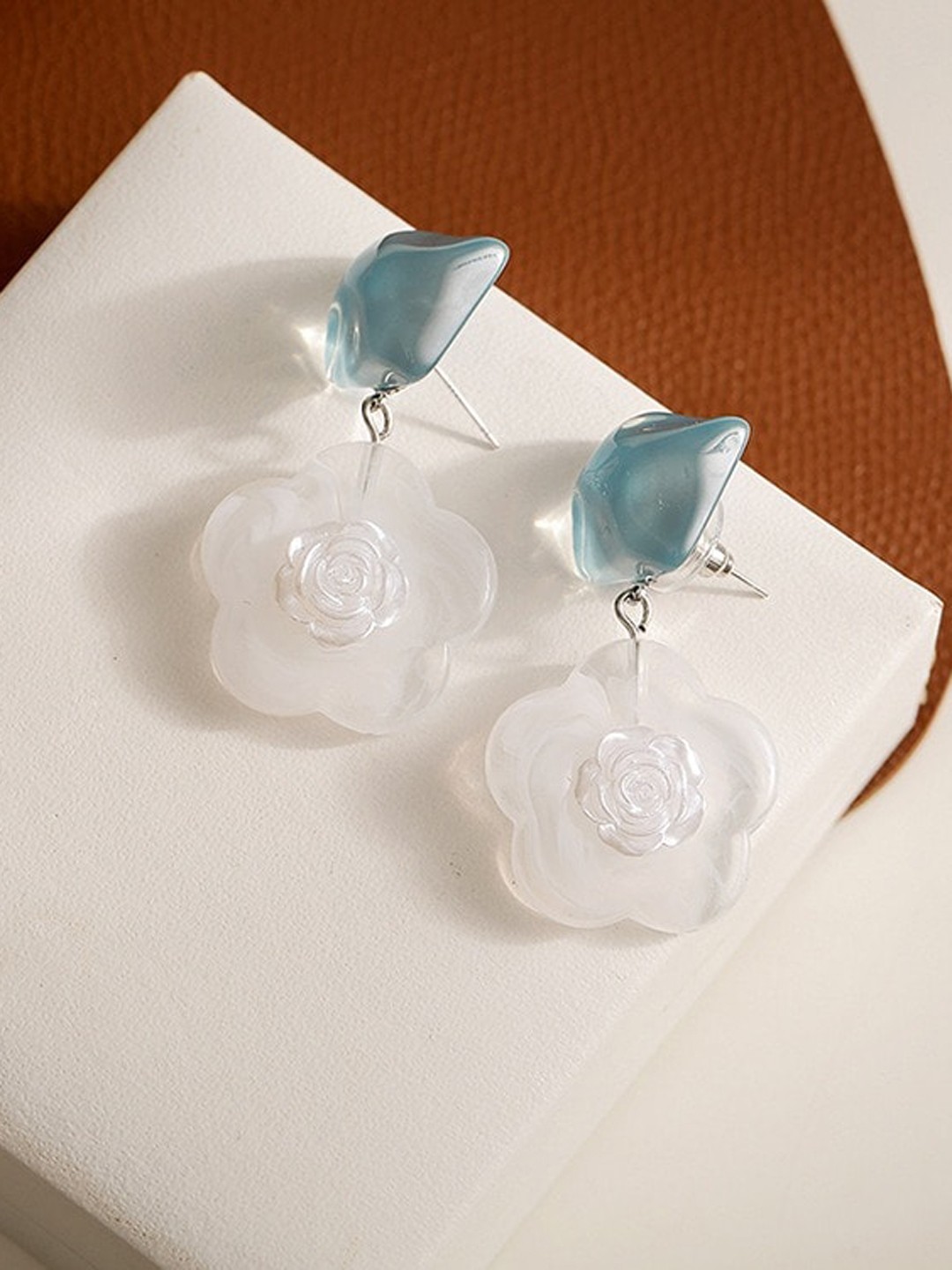 

MYKI Gold-Plated Contemporary Drop Earrings, White