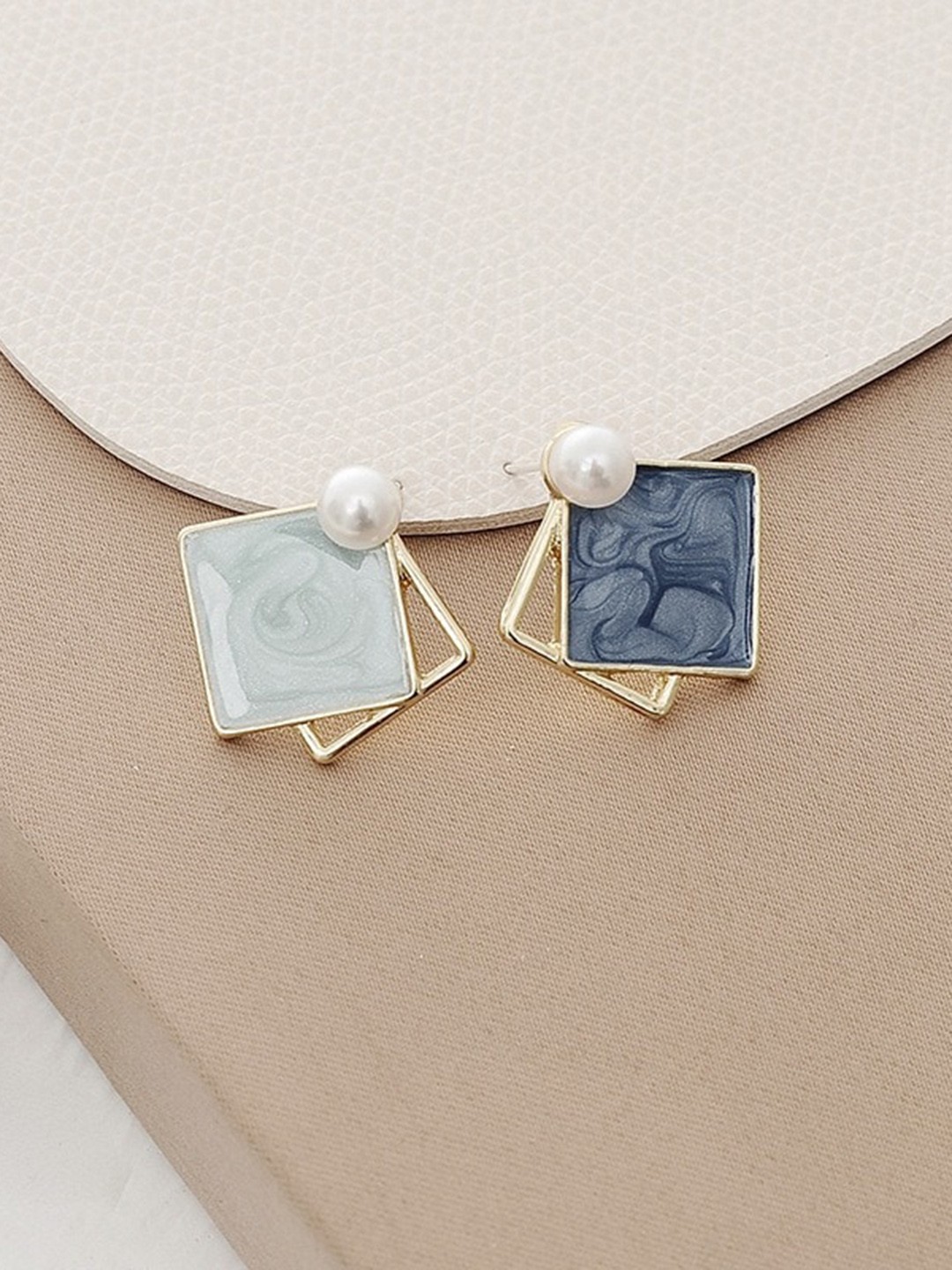 

MYKI Gold Plated Studs Earrings