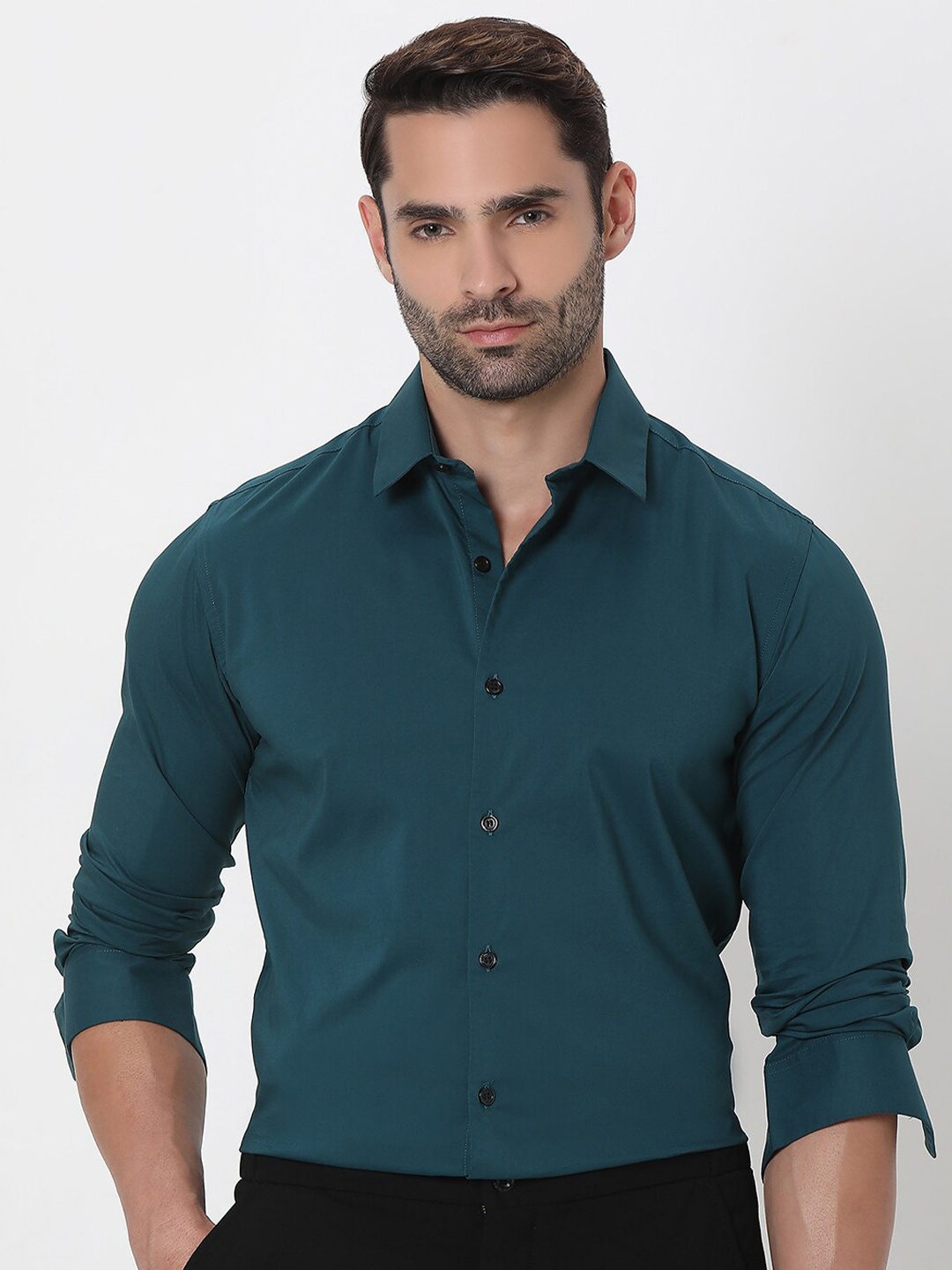 Mufti Slim Fit Spread Collar Casual Shirt, Green