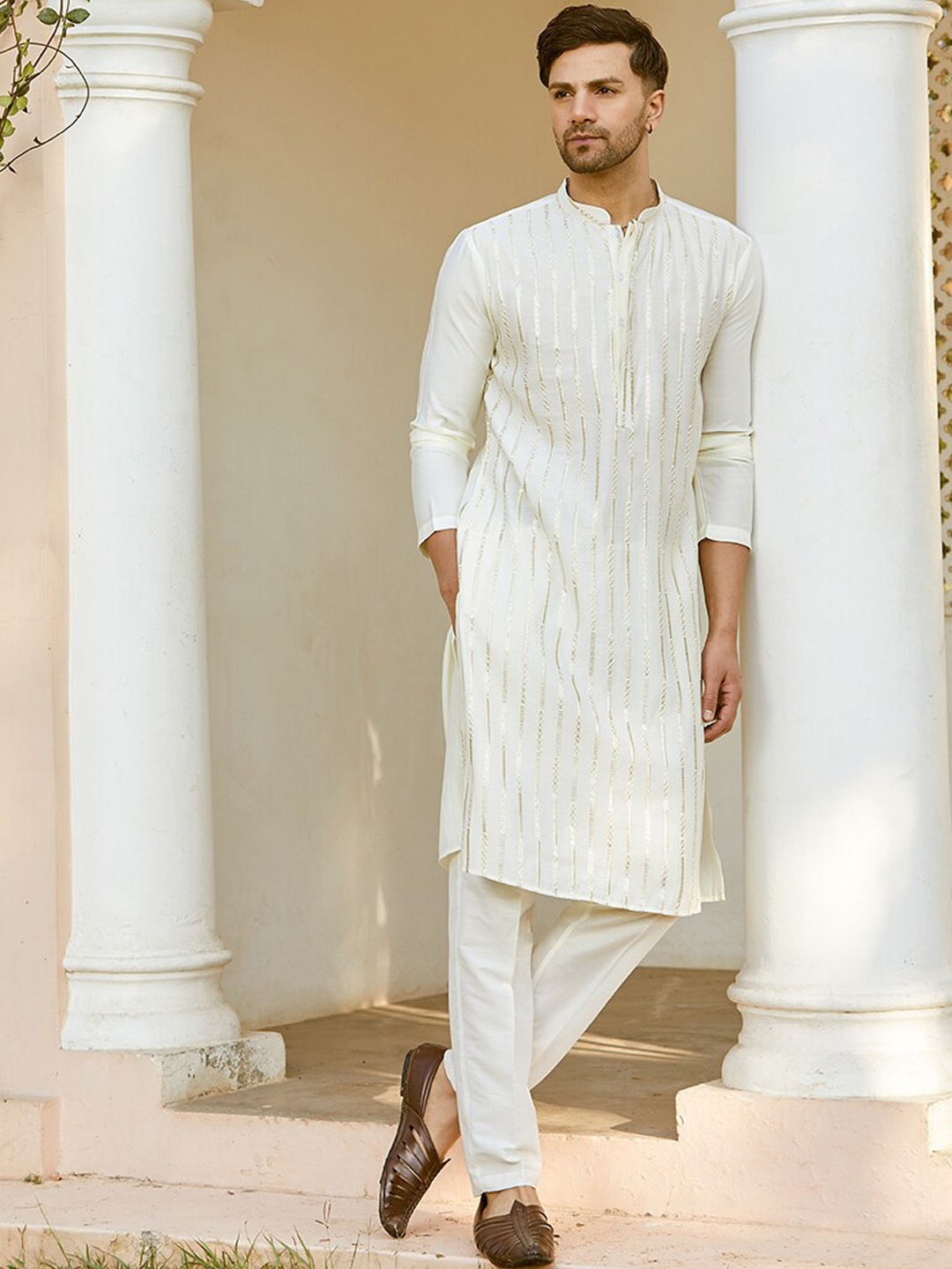 

See Designs Embroidered Regular Sequinned Chanderi Silk Kurta with Pyjamas, Off white