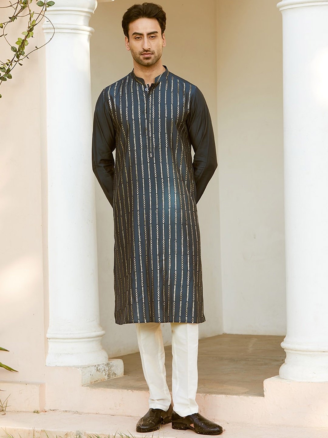 

See Designs Embroidered Regular Sequinned Chanderi Silk Kurta with Pyjamas, Teal