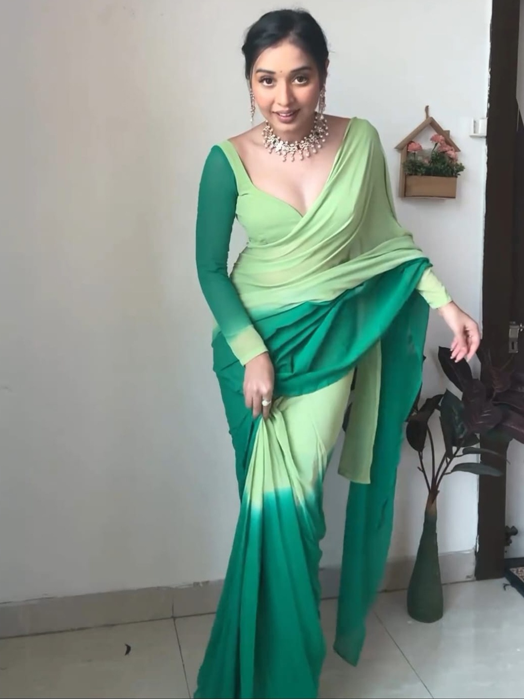 

TIEXA Ombre Pure Georgette Saree, Olive