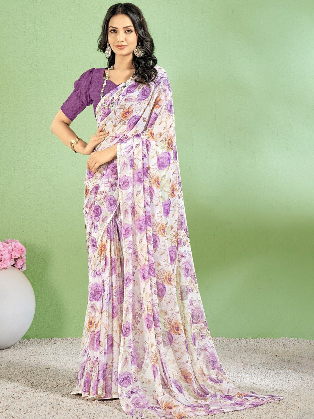 

Reboot Fashions Floral Printed Pure Chiffon Maheshwari Saree, Off white