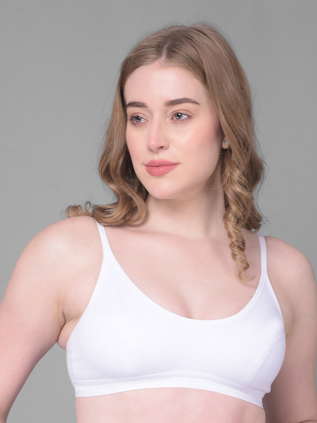 

Dollar Missy Full Coverage Non Padded Anti Odour Cotton Workout Bra With Anti Microbial, White