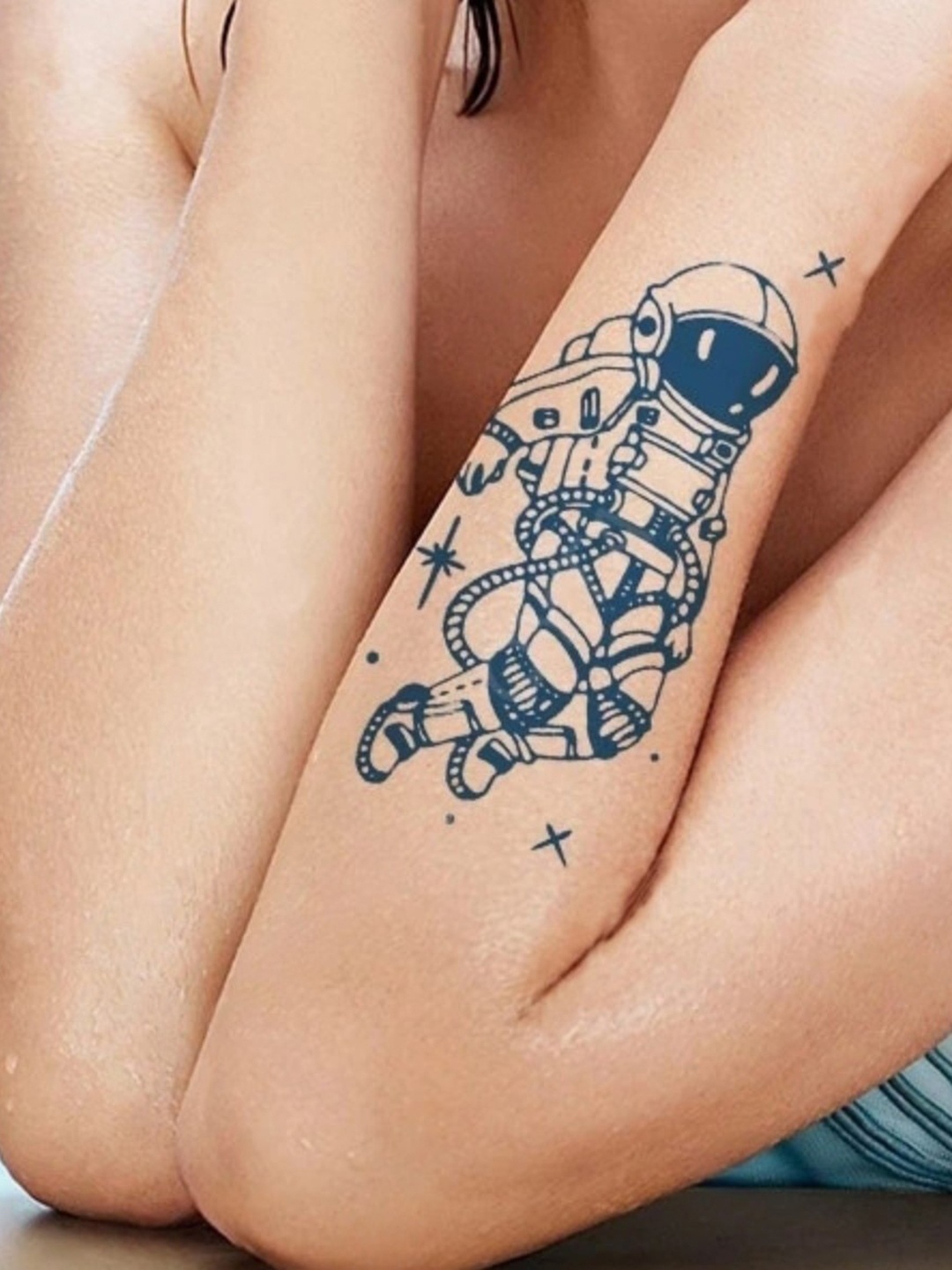 

LICK Matte Finish Realistic Semi Temporary Body Tattoo - LK-658, Blue