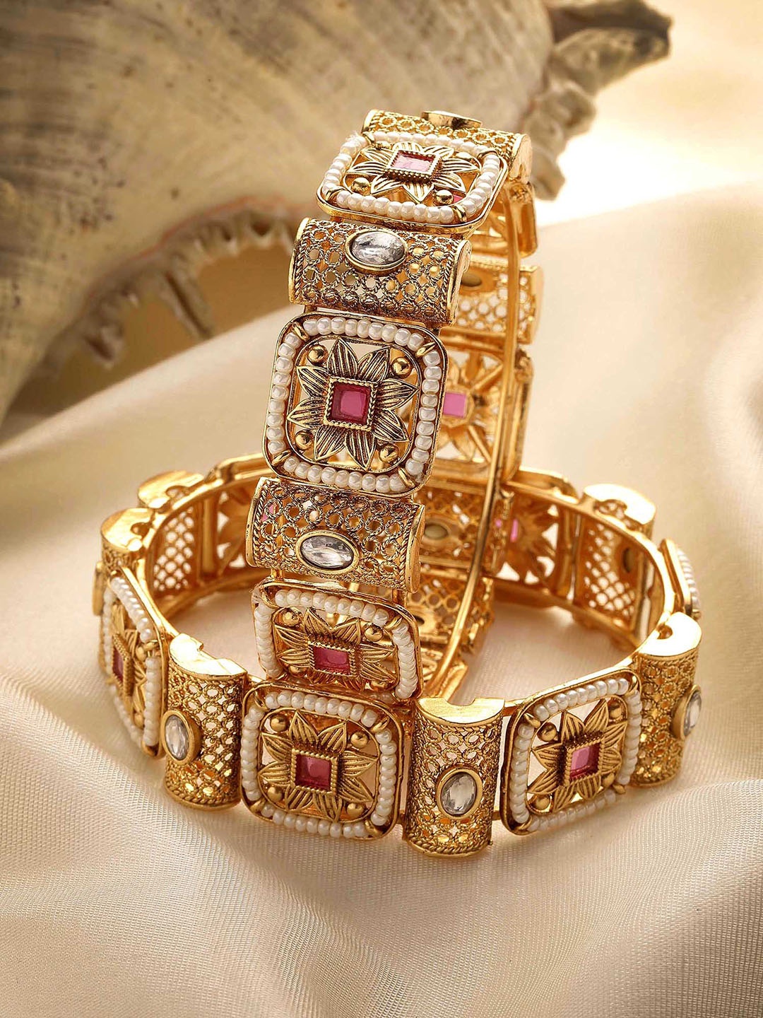 KARATCART Set Of 2 Gold-Plated Kundan Studded Bangles