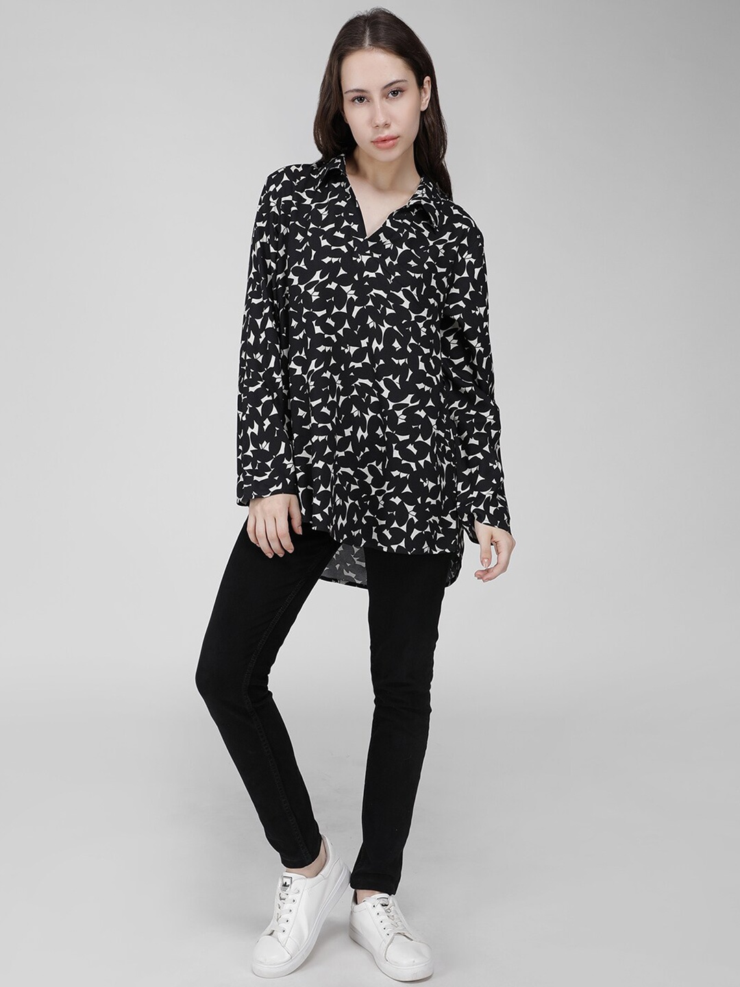 

IDK Abstract Print Shirt Style Longline Top, Black