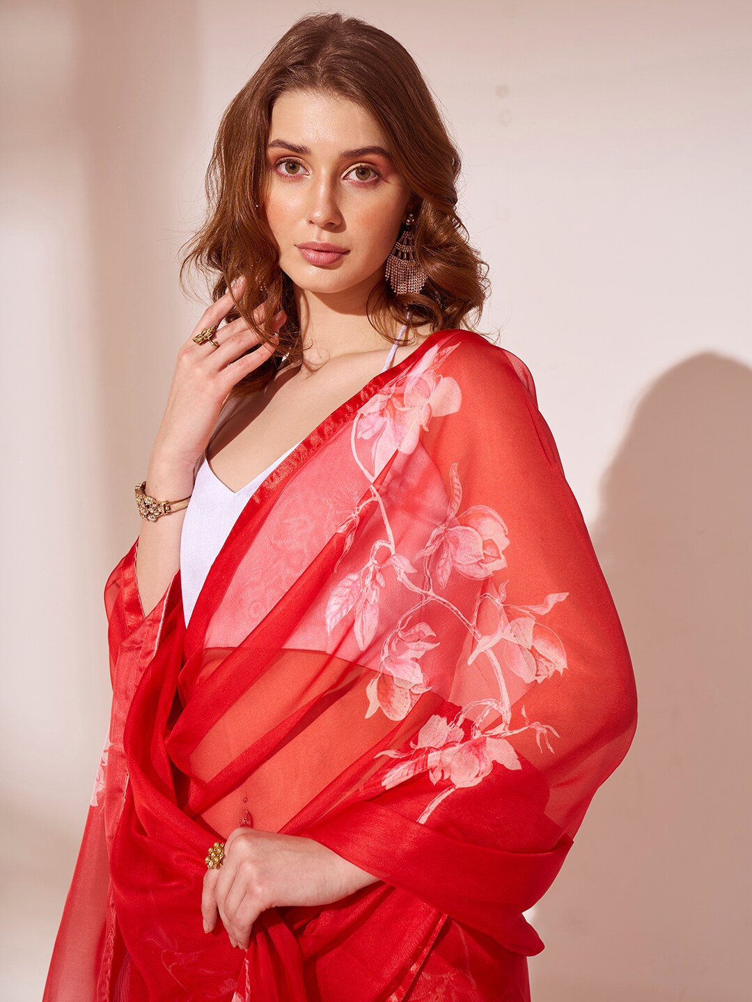 

Mitera Floral Printed Organza Saree, Red