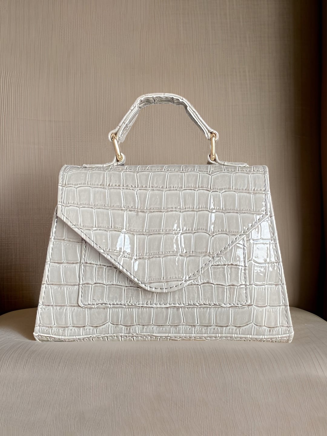 

IMARS Textured Structured Handheld Bag, Grey