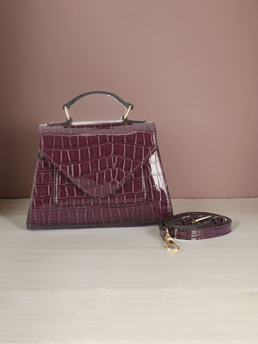 

IMARS Textured Structured Handheld Bag, Maroon