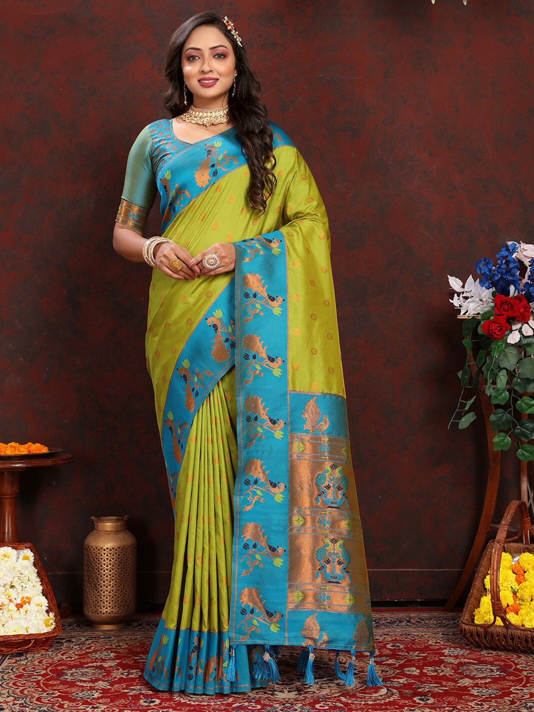 

Lookslady Floral Woven Design Zari Art Silk Paithani Saree, Yellow