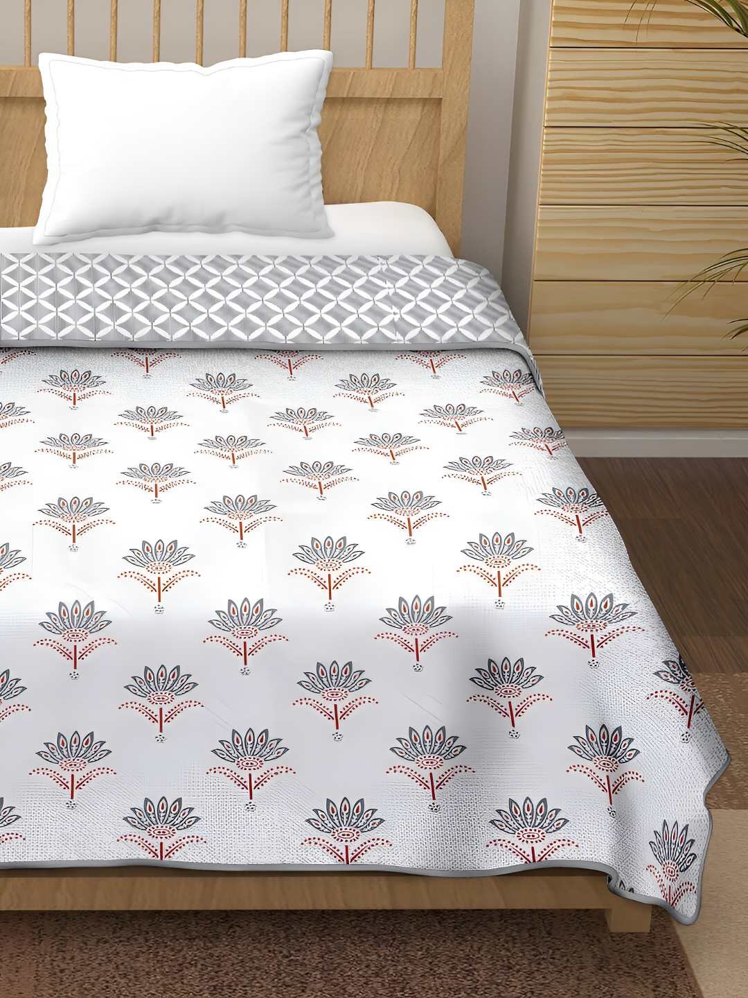 

tundwal's Grey & Maroon Floral Printed AC Room Cotton 210 GSM Single Bed Dohar