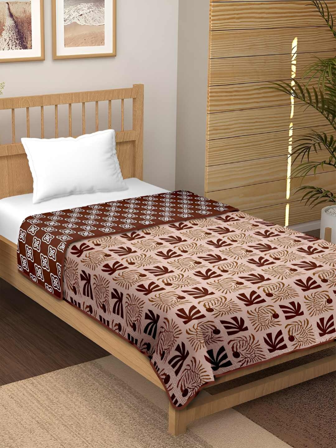 

tundwal's Coffee Brown & Maroon Floral Printed AC Room Cotton 210 GSM Double Bed Dohar