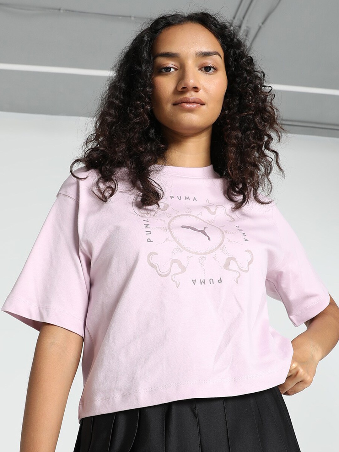 

Puma Classics Graphic Printed Relaxed Fit T-shirt, Purple