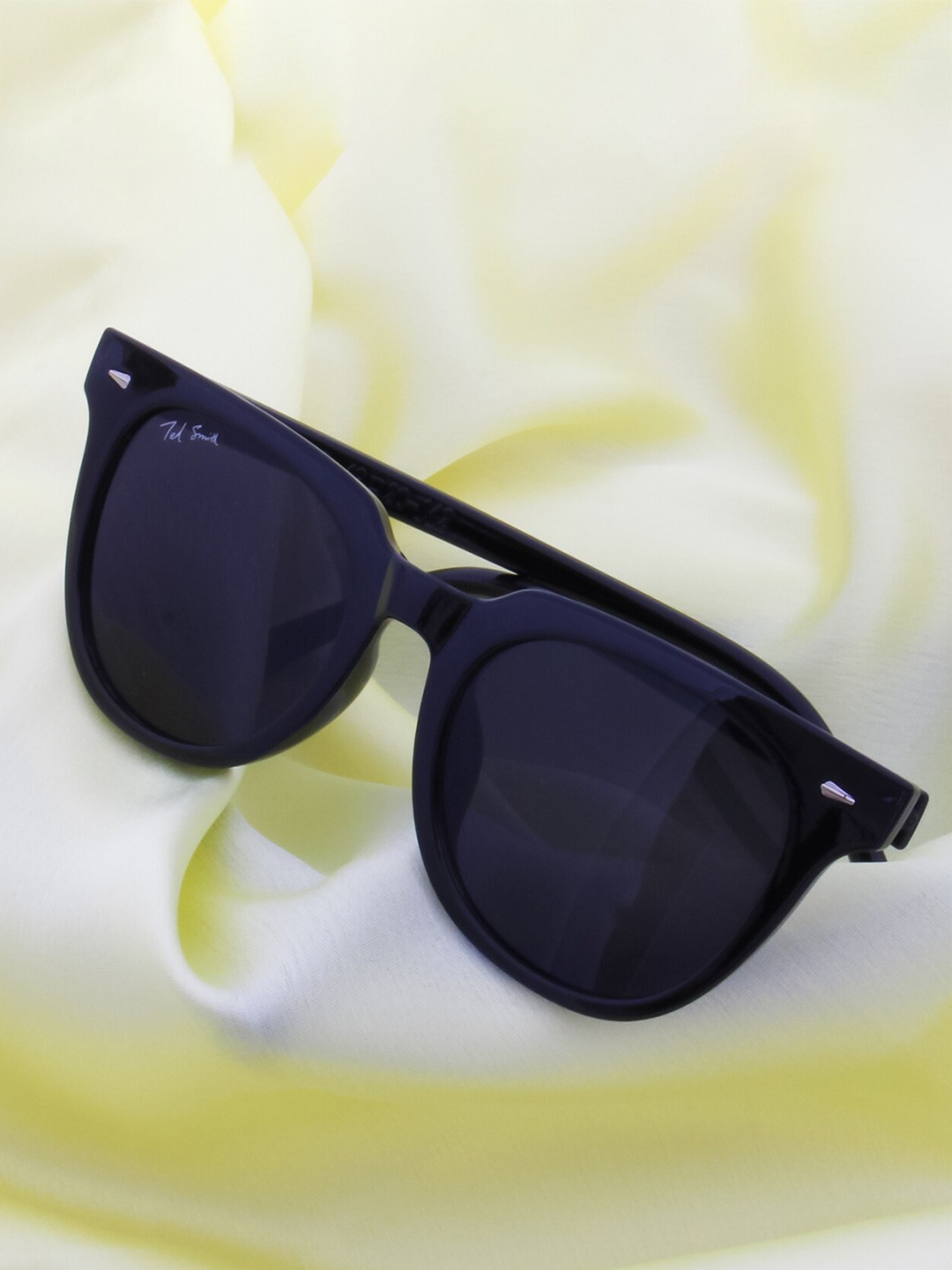 

Ted Smith Men Wayfarer Sunglasses with UV Protected Lens TSS-WAYFEXY_GRY, Grey