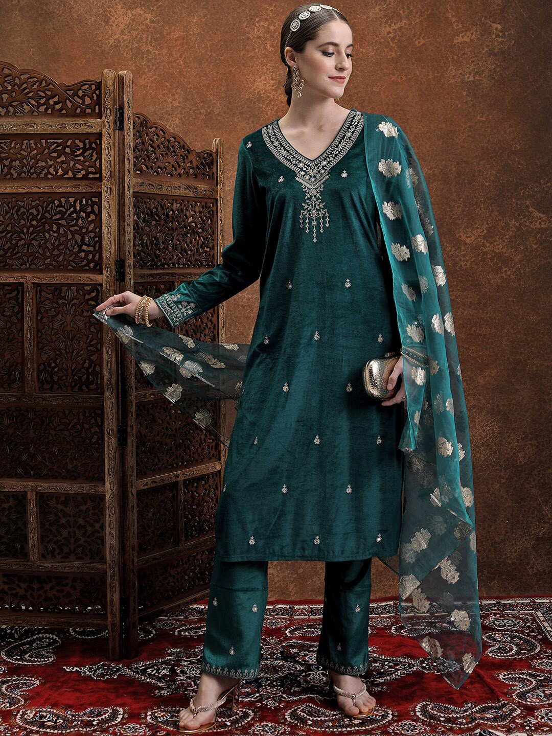 

Vishudh Embroidered Regular Sequinned Kurta with Trousers & With Dupatta, Teal