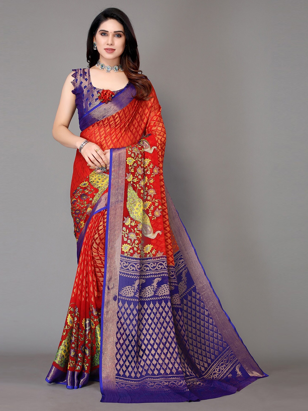 

HALFSAREE STUDIO Floral Printed Zari Saree, Red