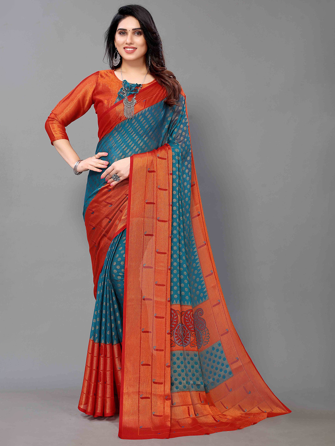

HALFSAREE STUDIO Woven Design Polka Dot Zari Saree, Green