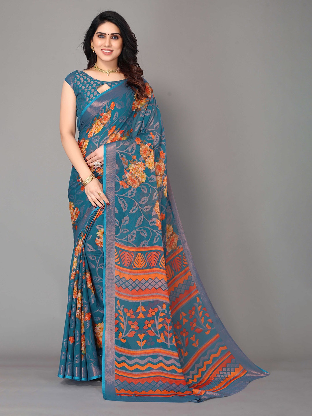 

HALFSAREE STUDIO Floral Printed Zari Saree, Green