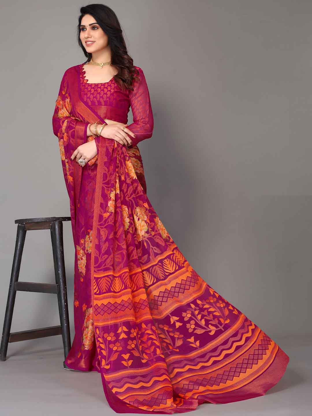 

HALFSAREE STUDIO Floral Printed Zari Saree, Pink