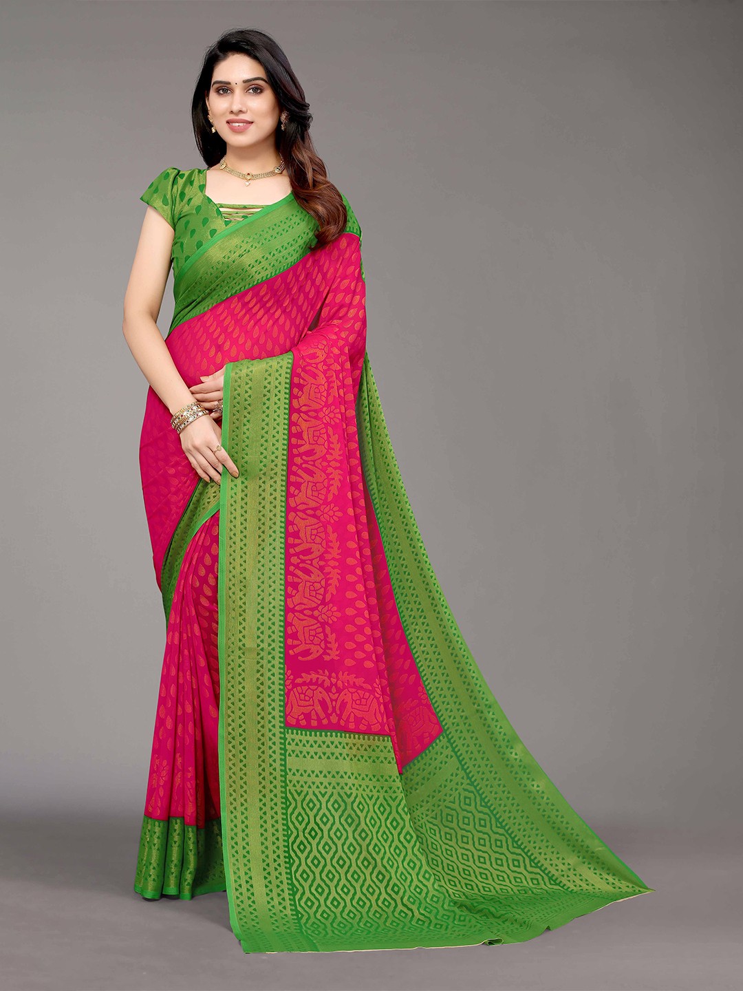 

HALFSAREE STUDIO Woven Design Floral Saree, Pink